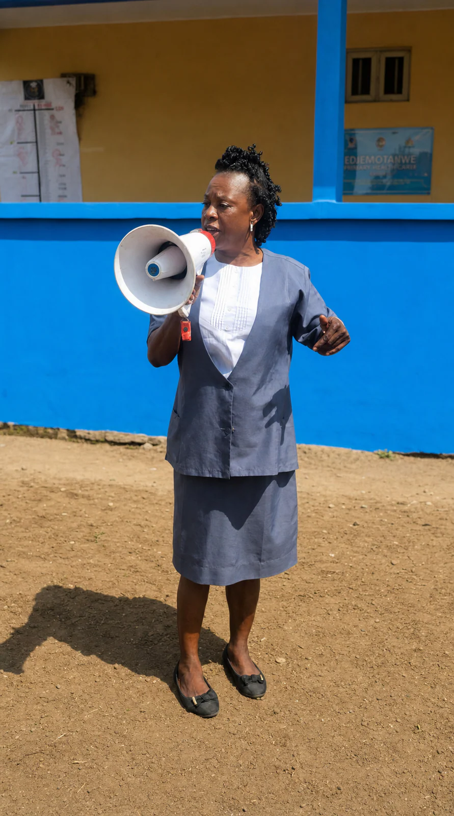 A community health education talk during the Ejemuojavwe women's health outreach